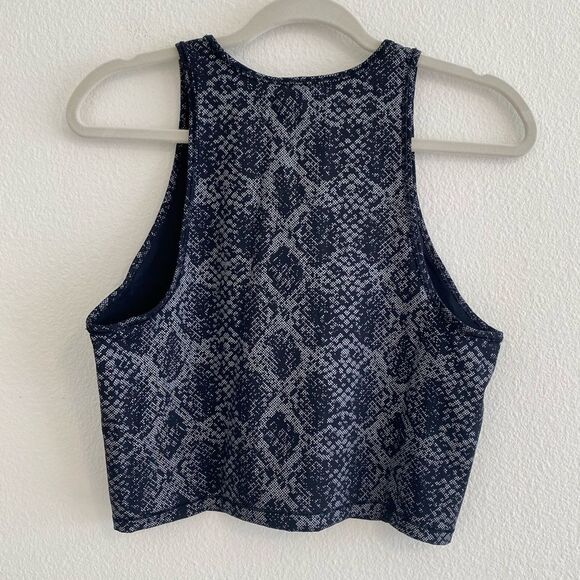 Athleta Shanti Viper Reflective Midi Crop Tank Black Snake Print Size Medium - Picture 8 of 13